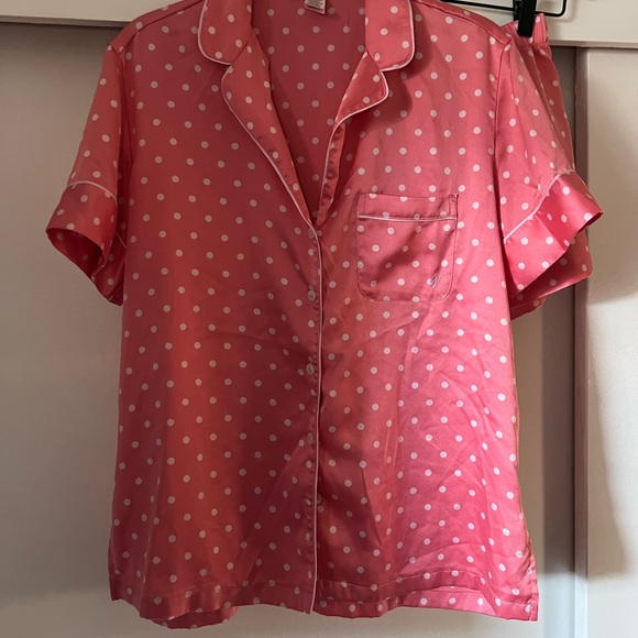 Victoria’s Secret satin pj short set - Picture 2 of 4
